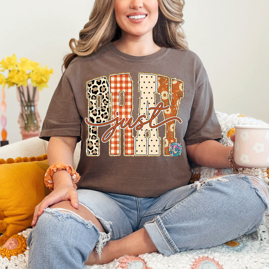 Pray in fall colors Tee