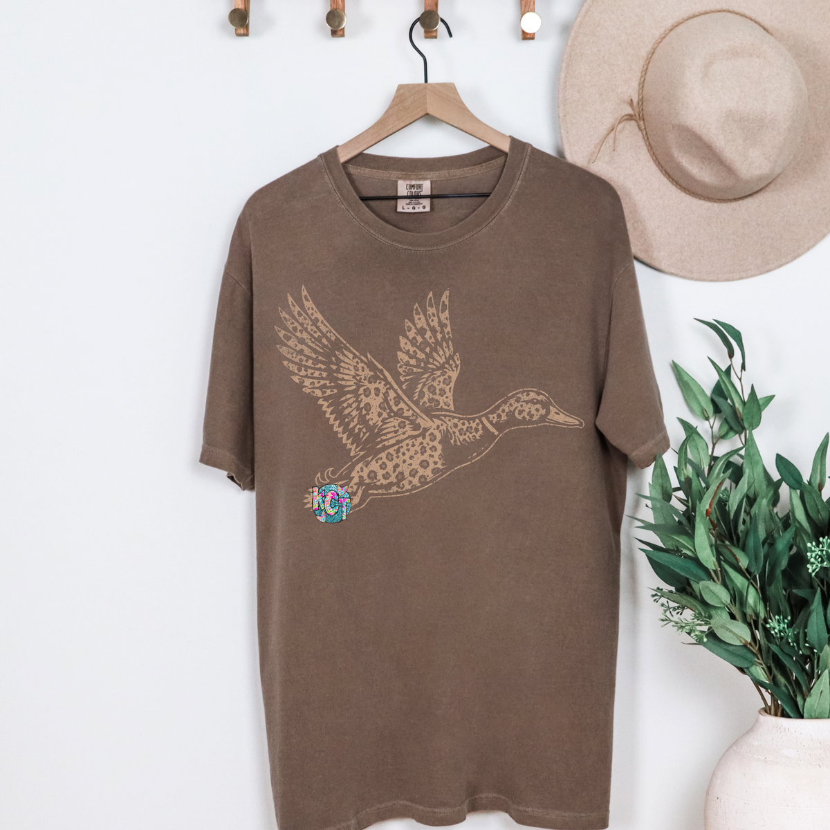 cheetah duck tee