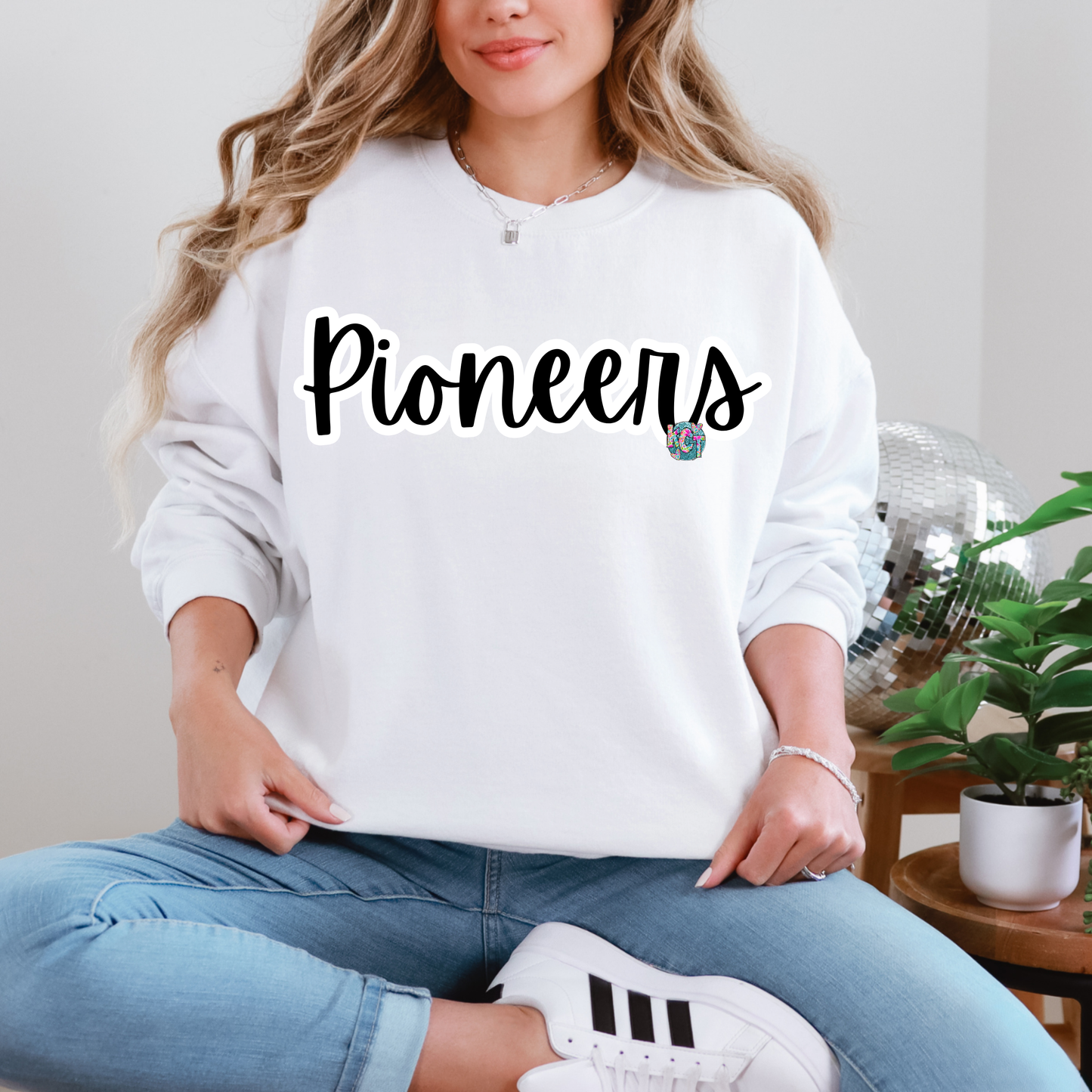 Pioneers Cursive Tee