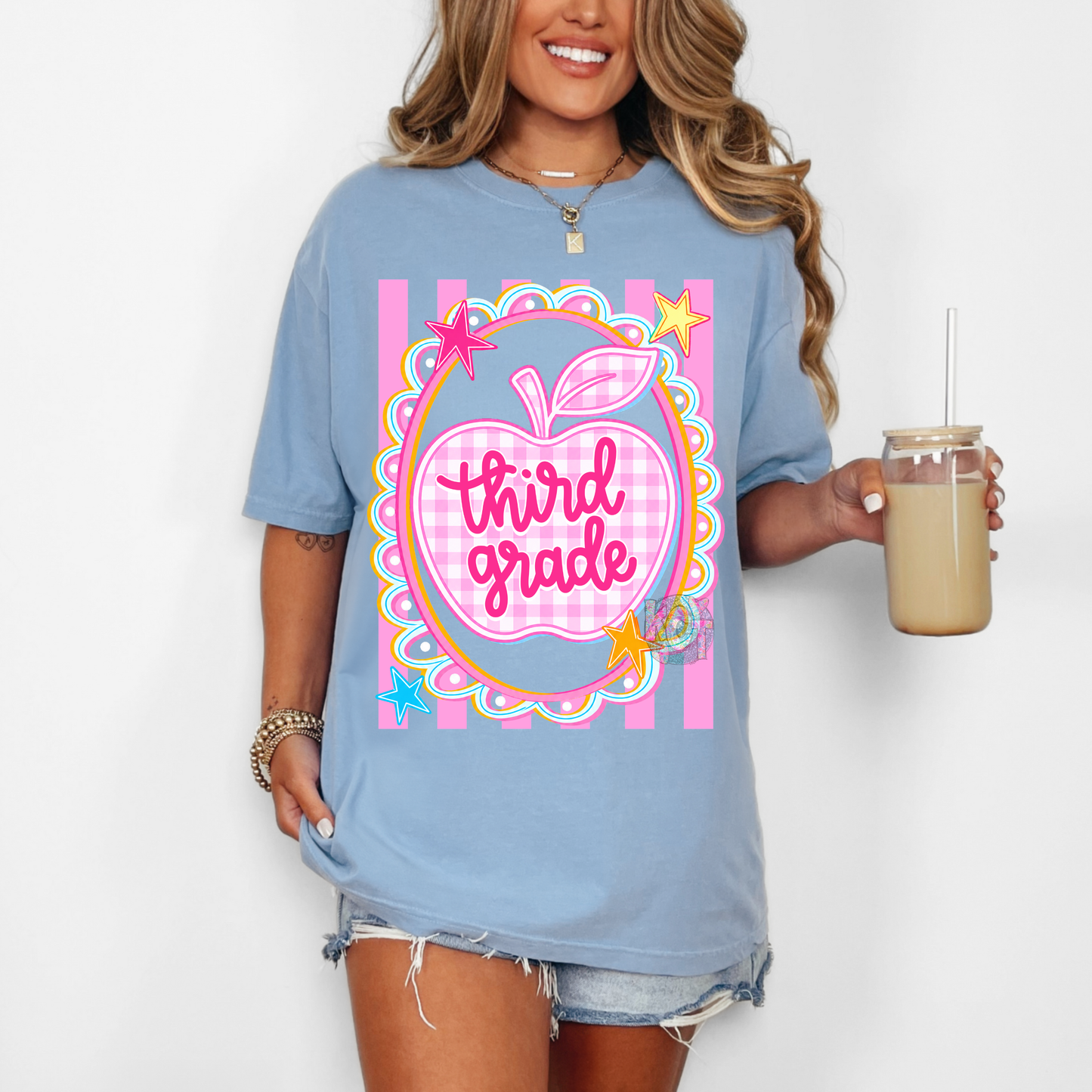 3rd grade apple tee